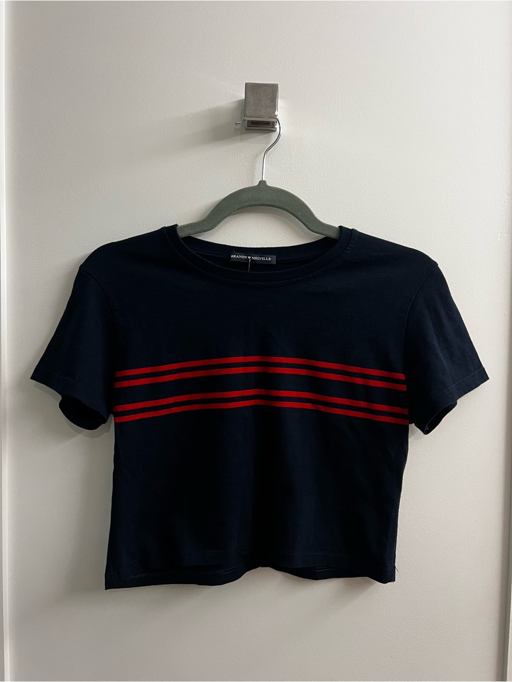 Brandy Melville Navy Cropped Tee with Red Stripes! ❤️💙